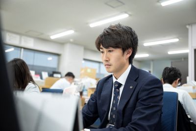 社員紹介006
